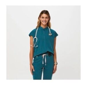 Caribbean Blue Rafaela Oversized Scrub Top XL NWT